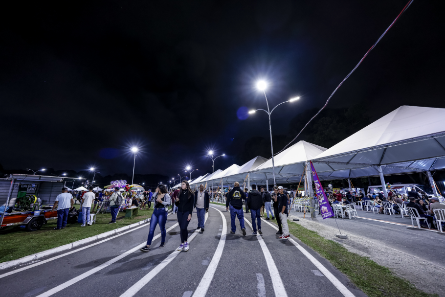 Parque Cachoeira recebe a FESTCOM de 12 a 14 de dezembro