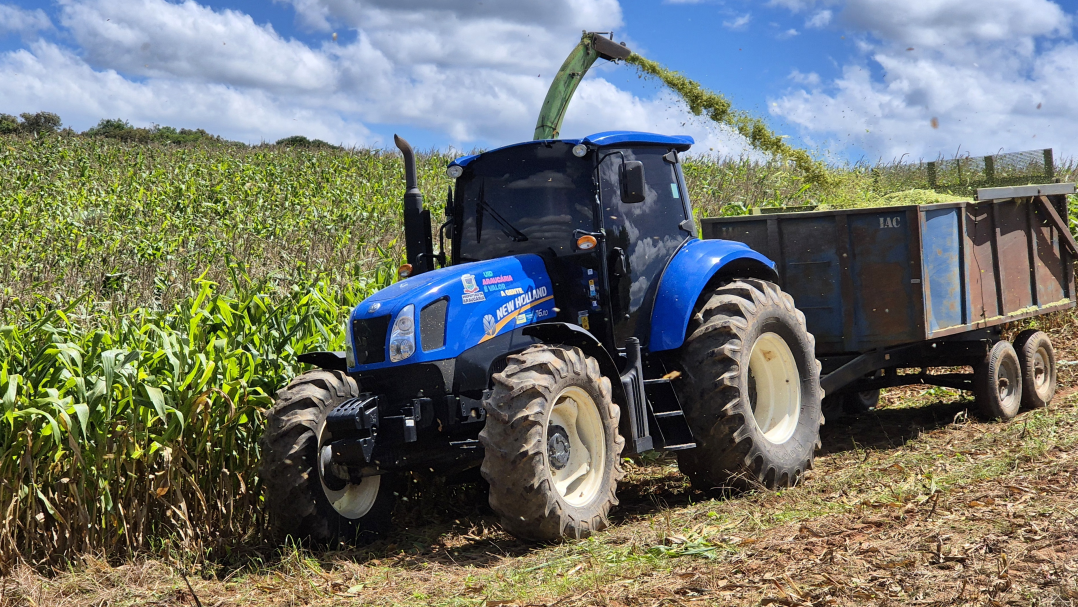 Prefeitura vai apoiar mais de 100 produtores rurais para a produção de silagem em 2026