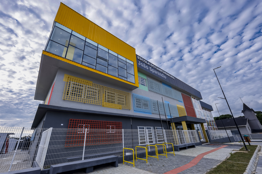 Prefeitura entrega novo prédio da escola João Sperandio no sábado (18) Solenidade de inauguração começa às 9h e toda a comunidade é convidada a prestigiar.